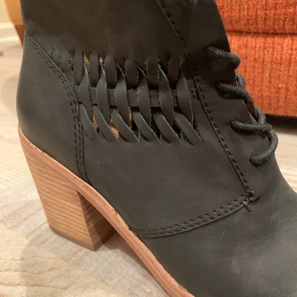 Modern Vintage heeled ankle booties size 38 - Picture 8 of 8